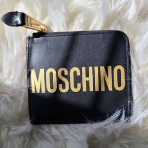 Moschino Zip Wallet NWT